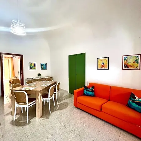 Holiday home Gira Vota E Furria *